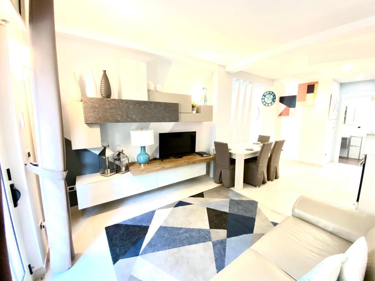 Mottola Apartment Tropea Bagian luar foto