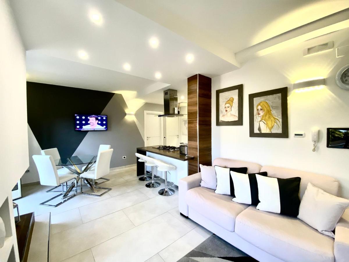 Mottola Apartment Tropea Bagian luar foto