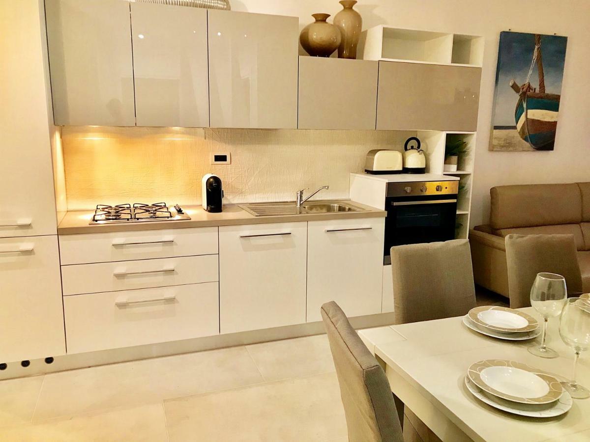 Mottola Apartment Tropea Bagian luar foto